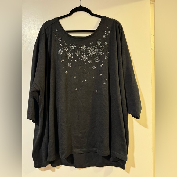 Catherines Sweaters - Catherine’s snowflake 3x 3/4 sleeve light weight sweater